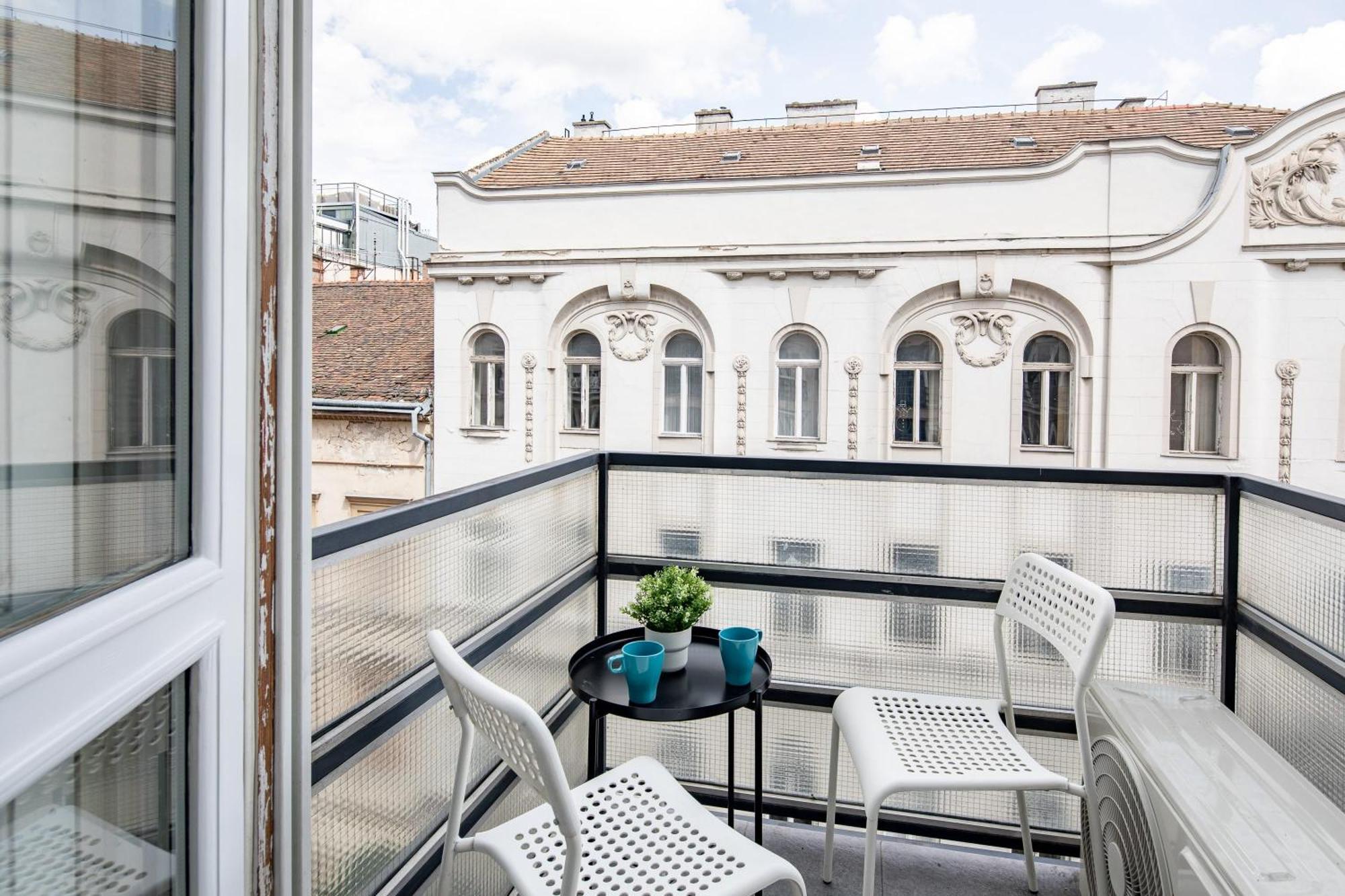 Ultra - Balcony - Basilica View Lejlighed *
